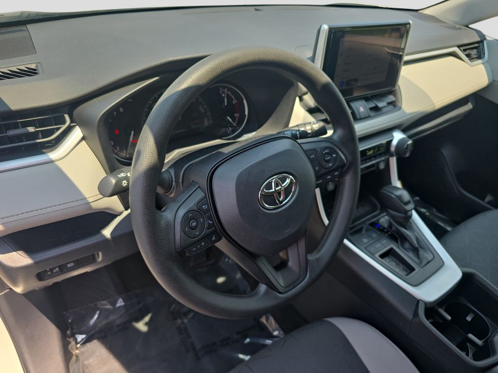 Used 2024 Toyota RAV4 SUV