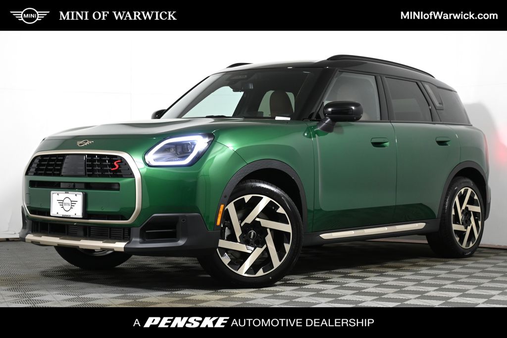 2025 MINI Cooper Countryman Iconic -
                Warwick, RI