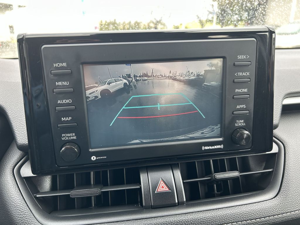 Thumbnail: 2020 Toyota RAV4 - 17