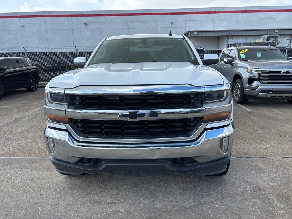 2017 Chevrolet Silverado 1500 LT White at Autostrade