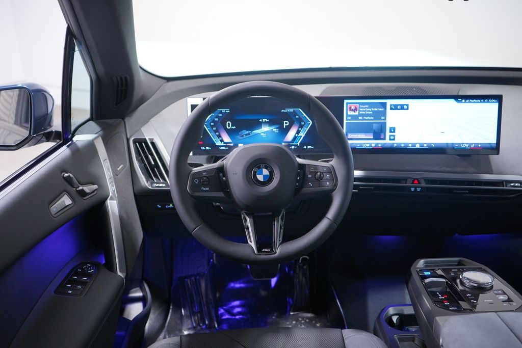 Thumbnail: 2026 BMW iX - 11