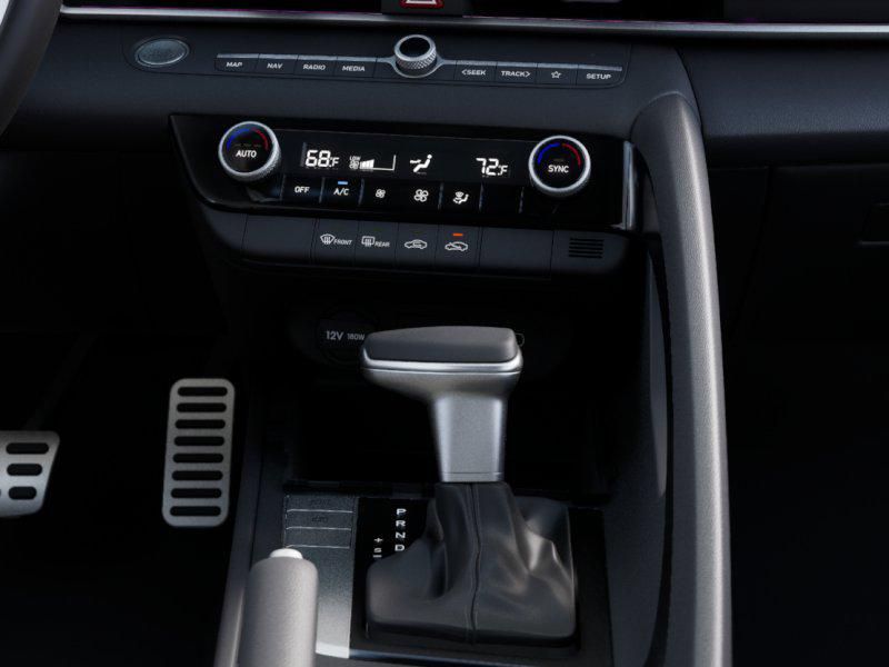 Thumbnail: 2025 Hyundai Elantra - 16