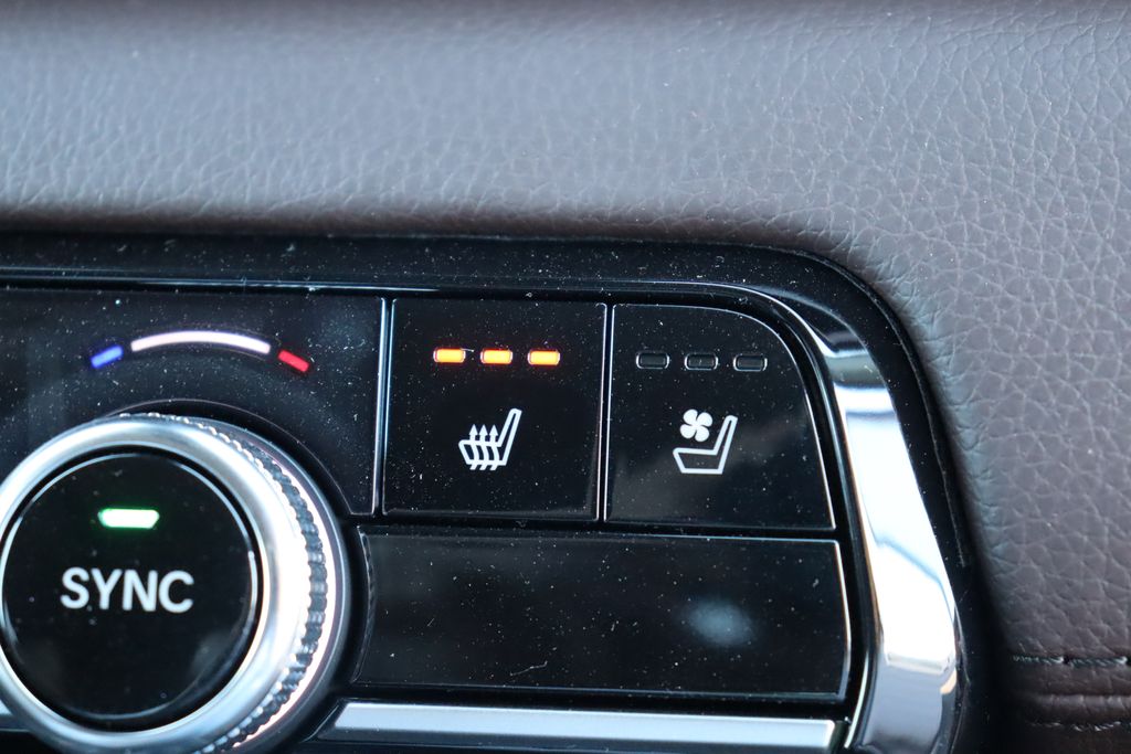 2025 Honda Pilot Elite 27