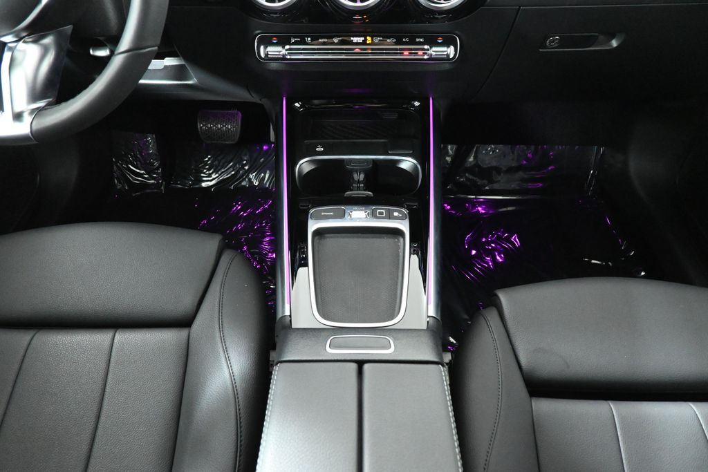 Thumbnail: 2025 Mercedes-Benz GLA - 24