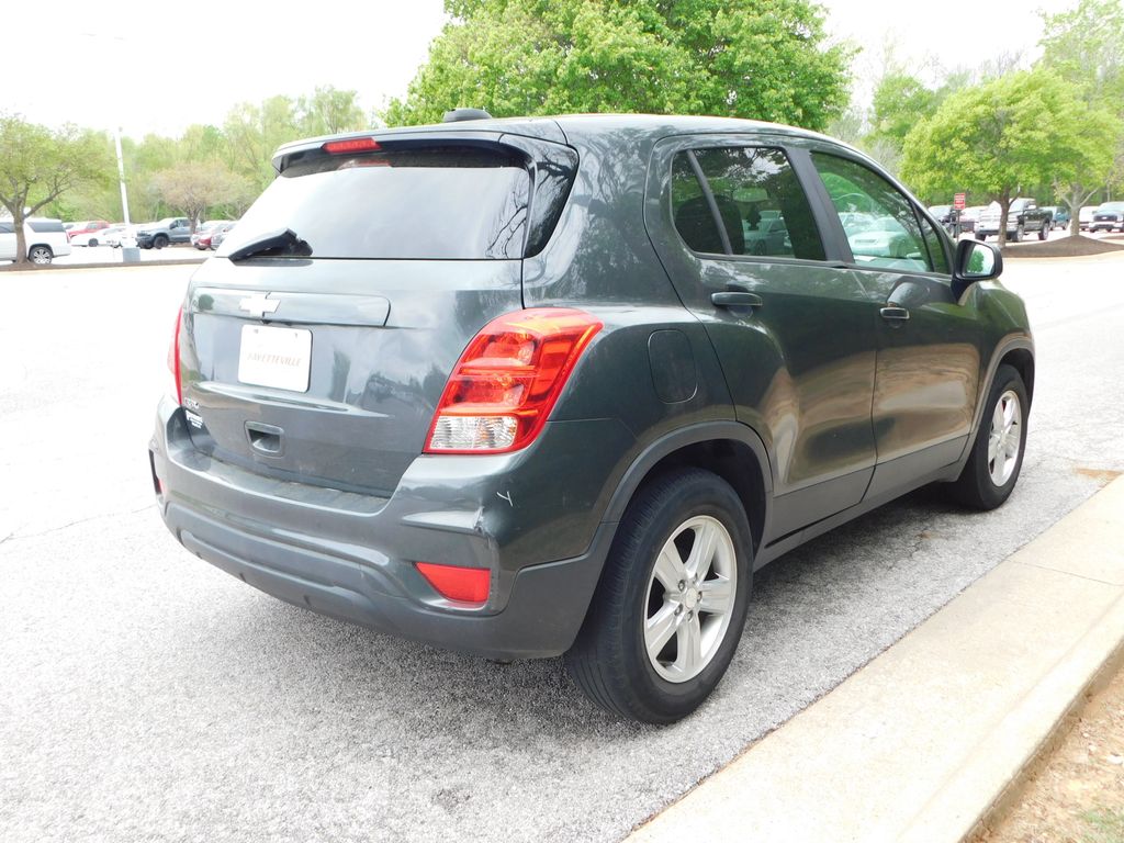 Thumbnail: 2019 Chevrolet Trax - 4
