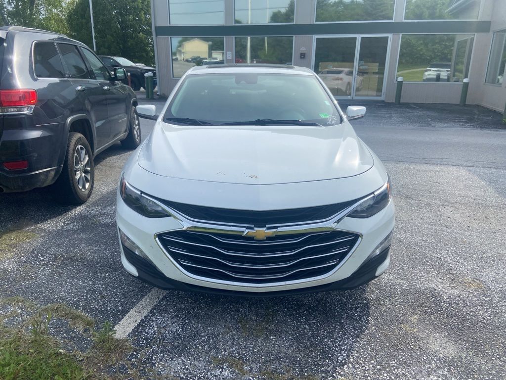 2023 Chevrolet Malibu — photo 2