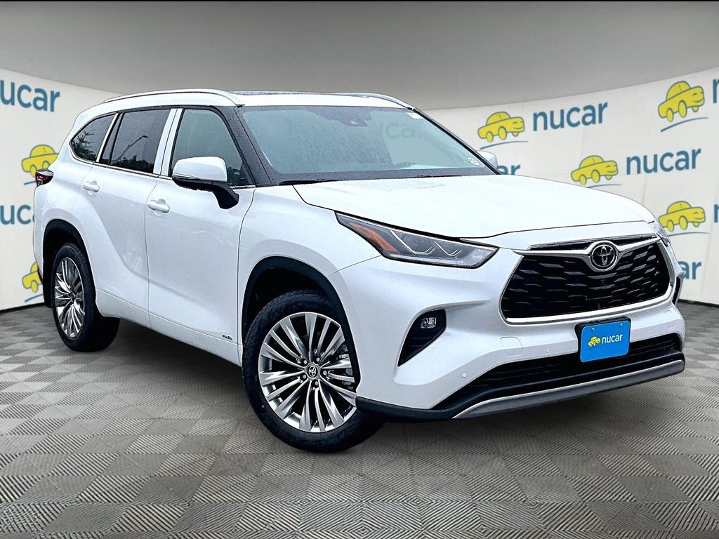 2026 Toyota Highlander Hybrid — photo 1