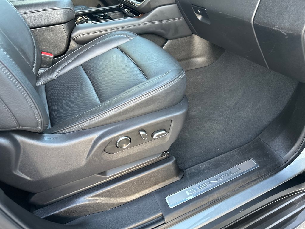 Used Car 2025 Gmc Yukon Xl  Denali For Sale Under $70,000 In Austin, Texas