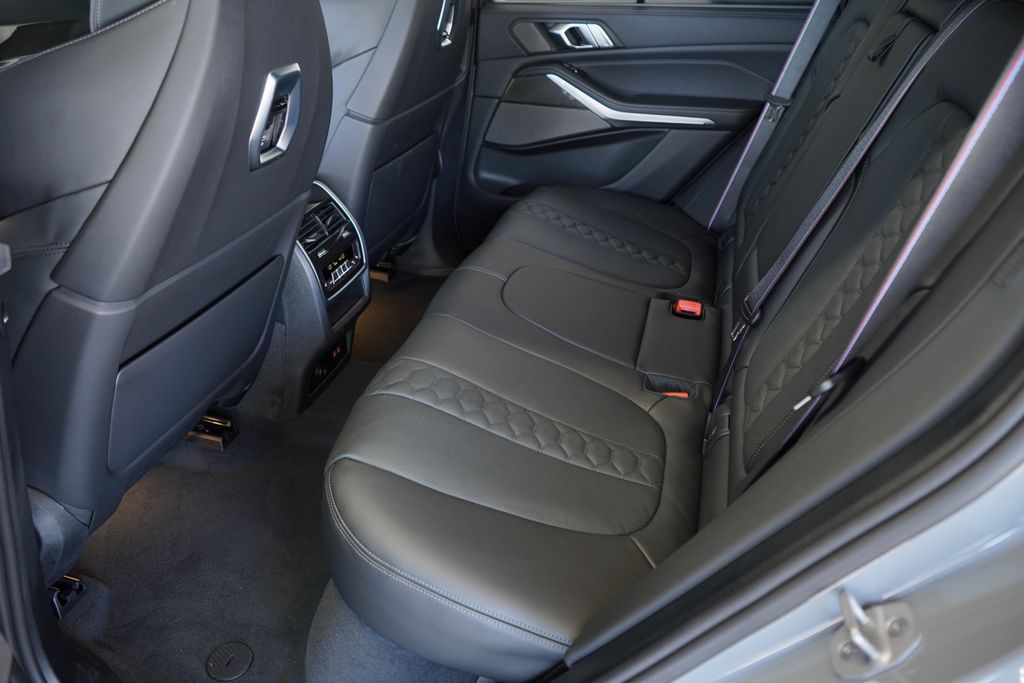 Thumbnail: 2026 BMW X5 - 20