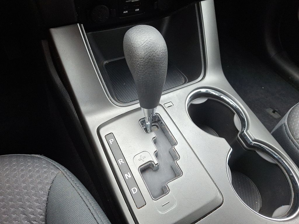 Thumbnail: 2013 Kia Sorento - 15