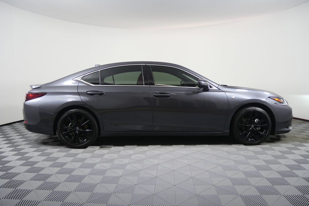 Thumbnail: 2024 Lexus ES - 2