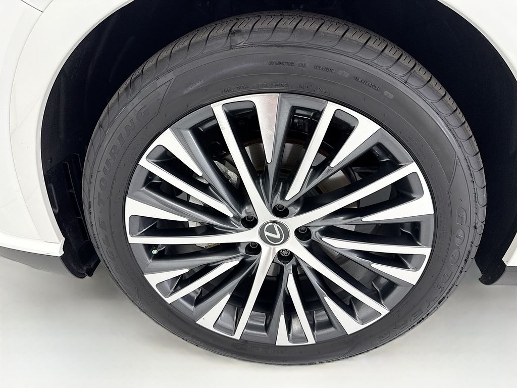 Thumbnail: 2024 Lexus RX - 28
