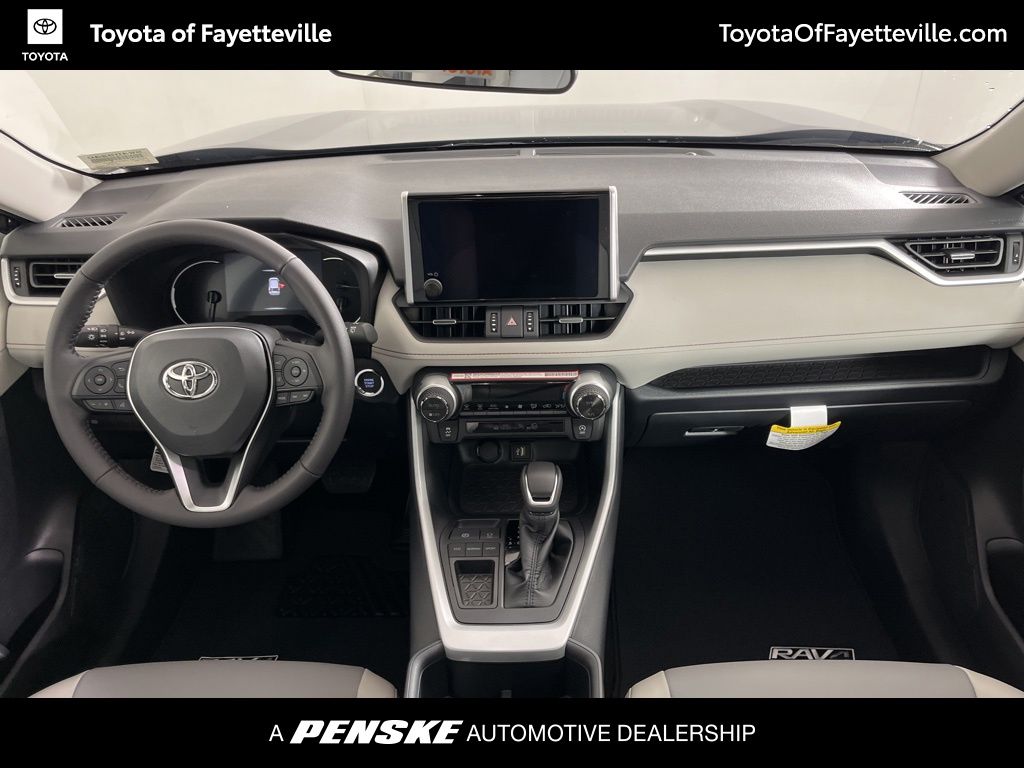 Thumbnail: 2025 Toyota RAV4 - 15