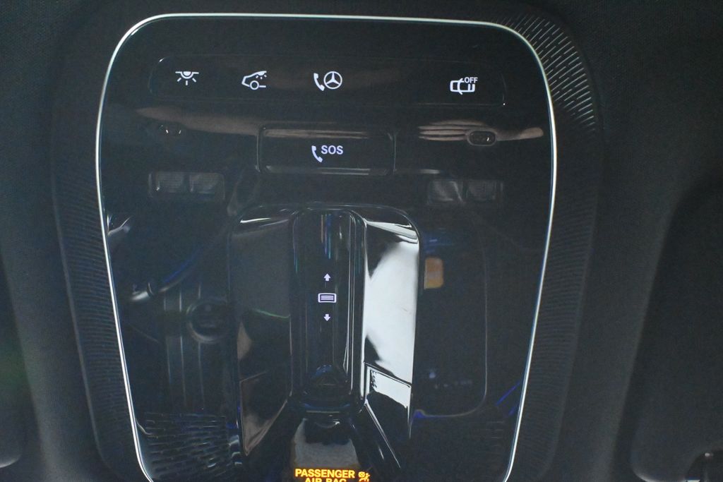 Thumbnail: 2026 Mercedes-Benz GLC - 21