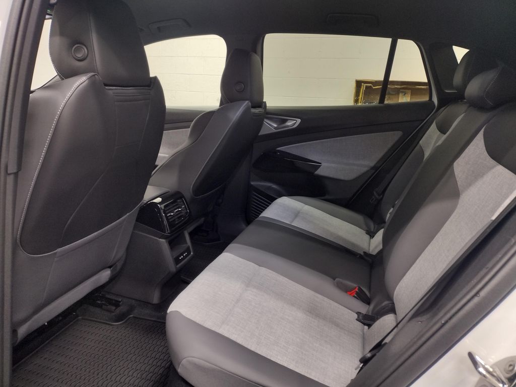 2026 Volkswagen ID.4 Pro