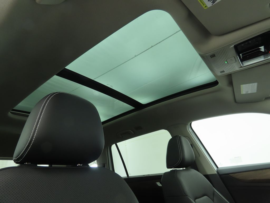 Thumbnail: 2026 Volkswagen Atlas - 18