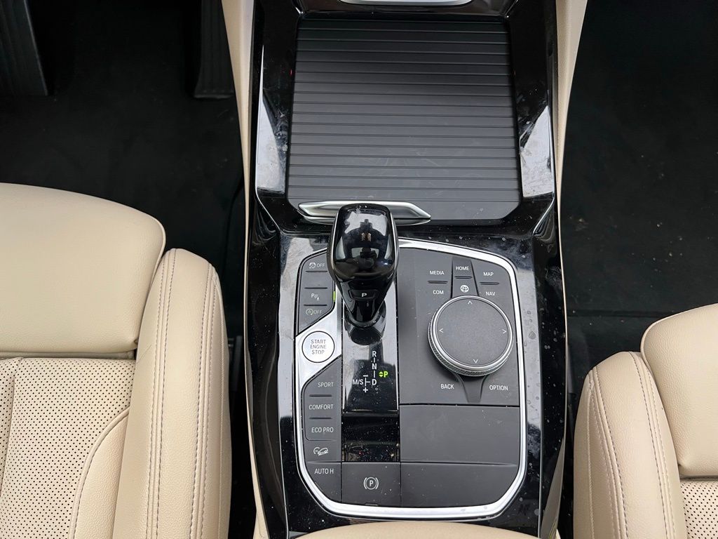 Thumbnail: 2022 BMW X3 - 12