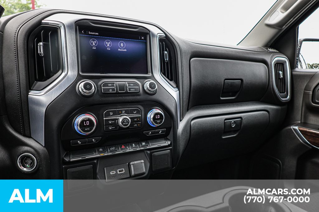 Used 2020 Gray GMC SLE image 37