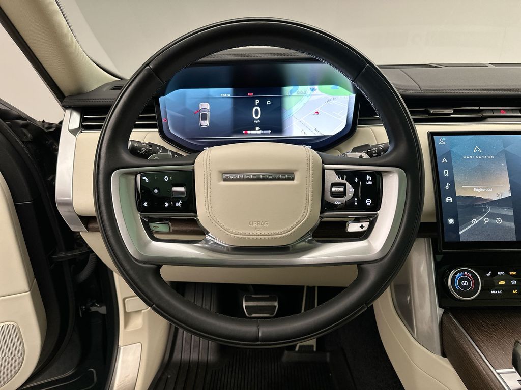 Thumbnail: 2023 Land Rover Range Rover - 18