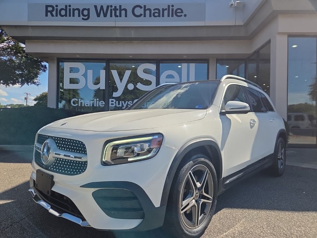 Polar White 2022 Mercedes-Benz GLB SUV / Crossover All-Wheel Drive 8-Speed Automatic