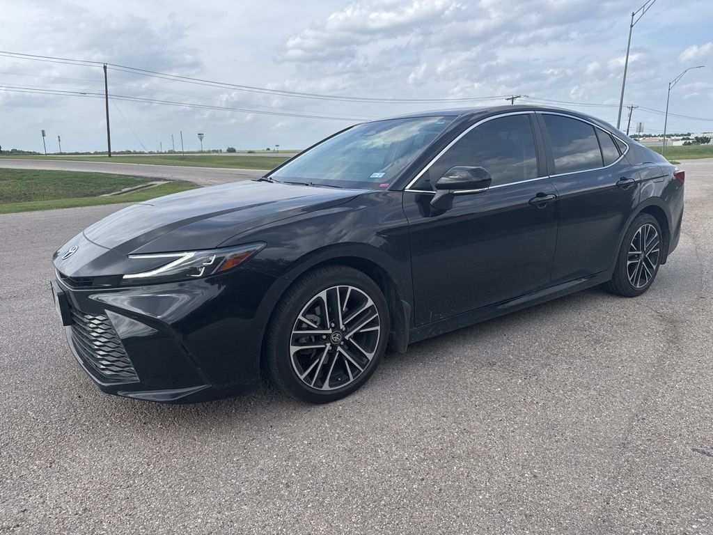 Used Car 2025 Toyota Camry  Xle For Sale Under $35,000 In Taylor, Texas