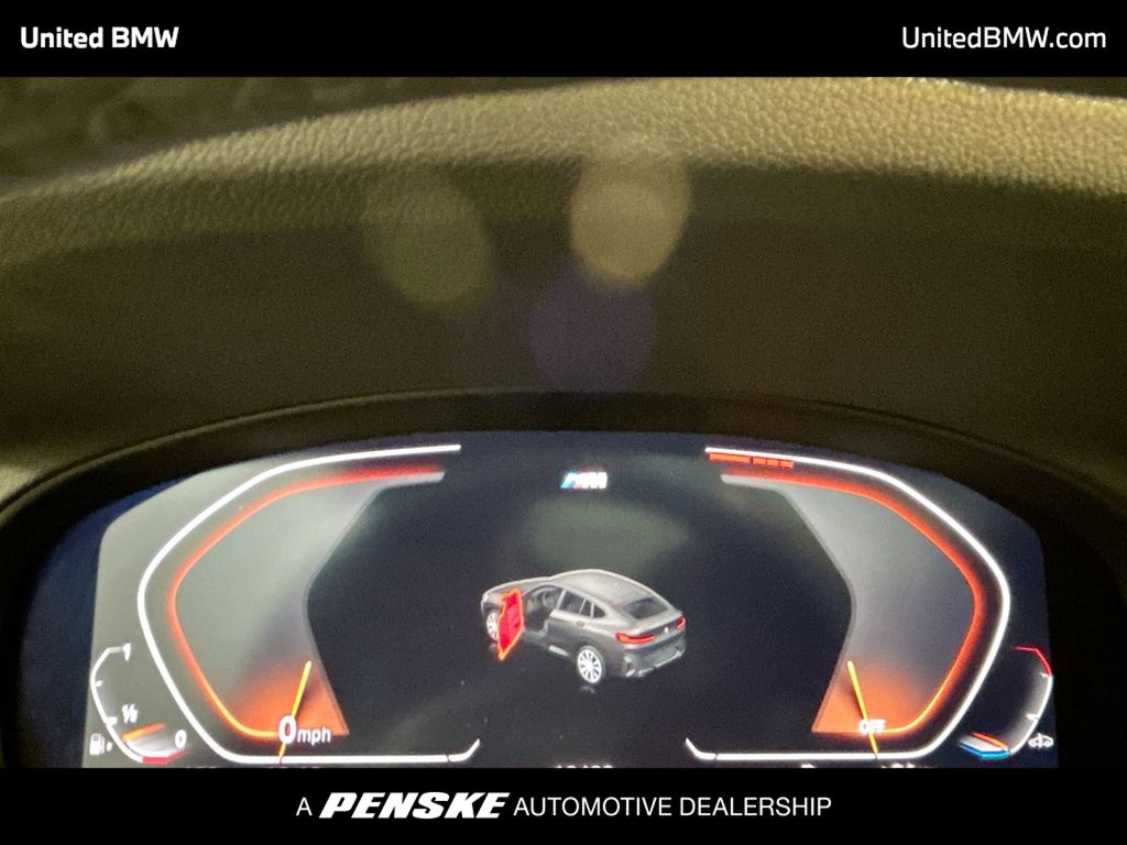 Thumbnail: 2025 BMW X4 - 15