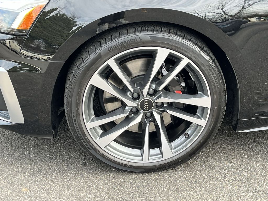 Thumbnail: 2025 Audi S5 - 10