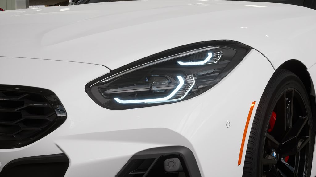 Thumbnail: 2026 BMW Z4 - 29
