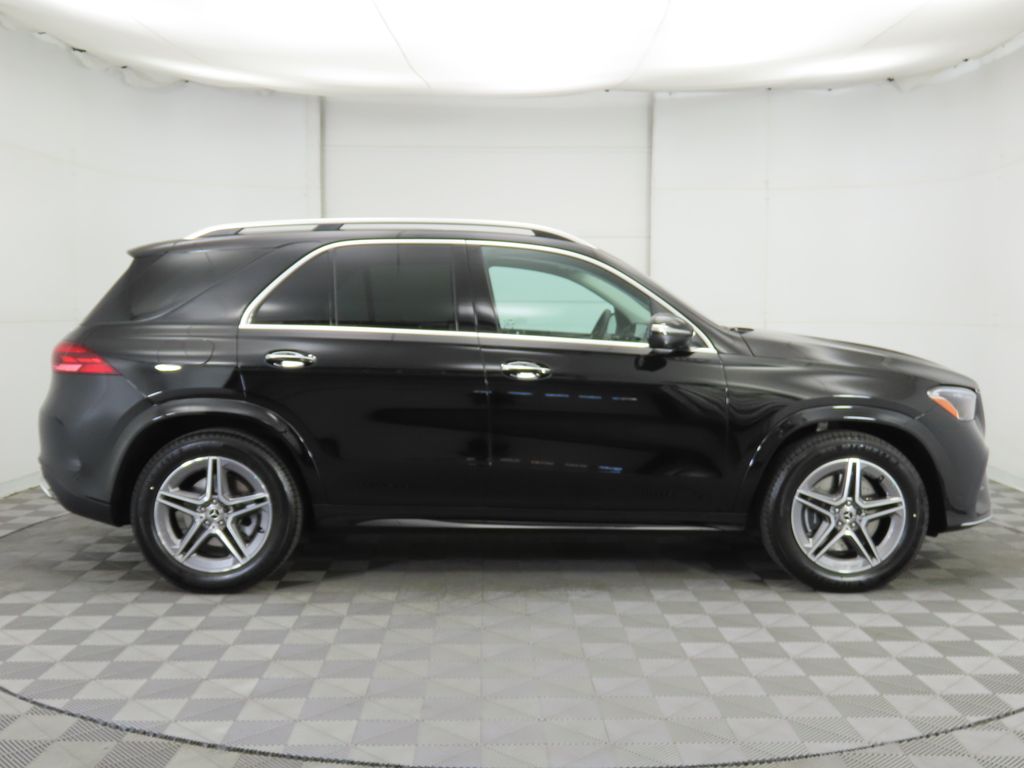 Thumbnail: 2026 Mercedes-Benz GLE - 4