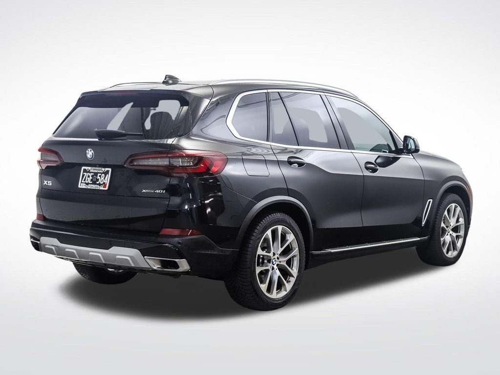 Thumbnail: 2023 BMW X5 - 5