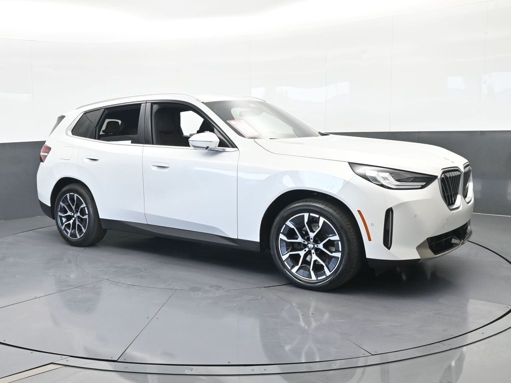 Used 2025 Mineral White Metallic BMW 30 xDrive image 8