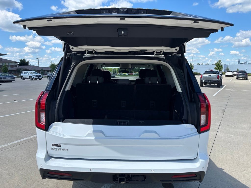 Used 2025 Ford Expedition SUV