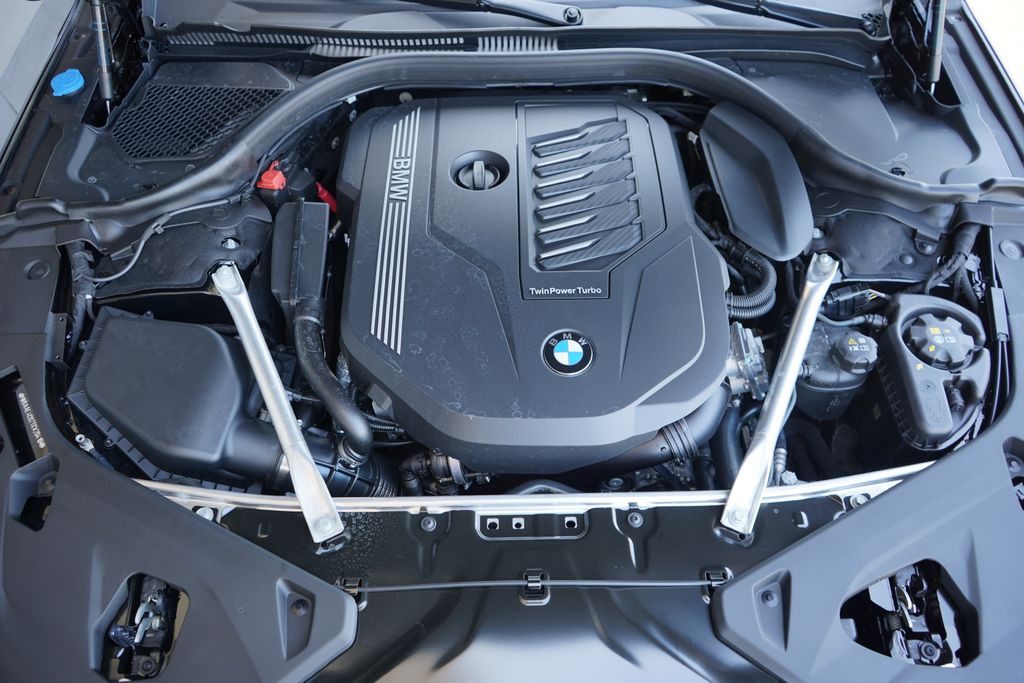 Thumbnail: 2026 BMW 8 Series - 22