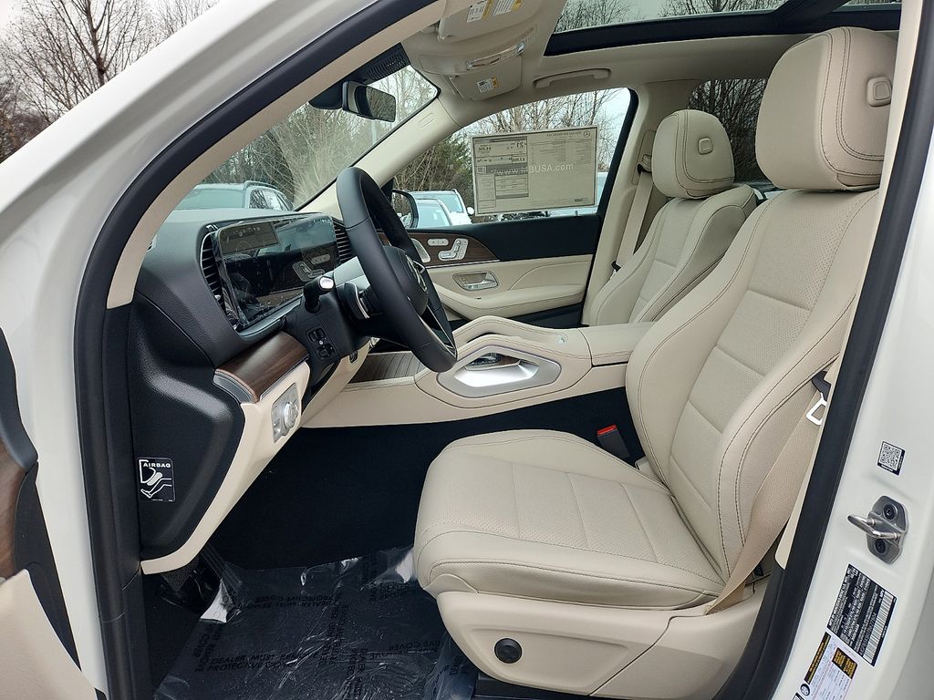 Thumbnail: 2026 Mercedes-Benz GLE - 9