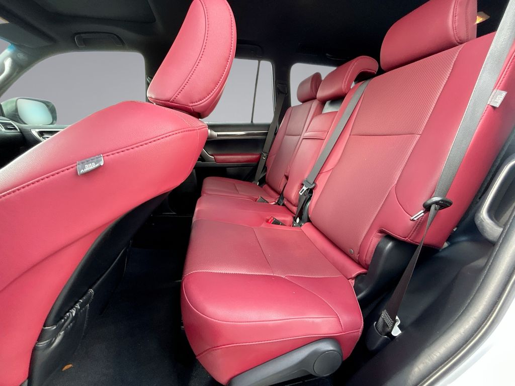 Thumbnail: 2022 Lexus GX - 12