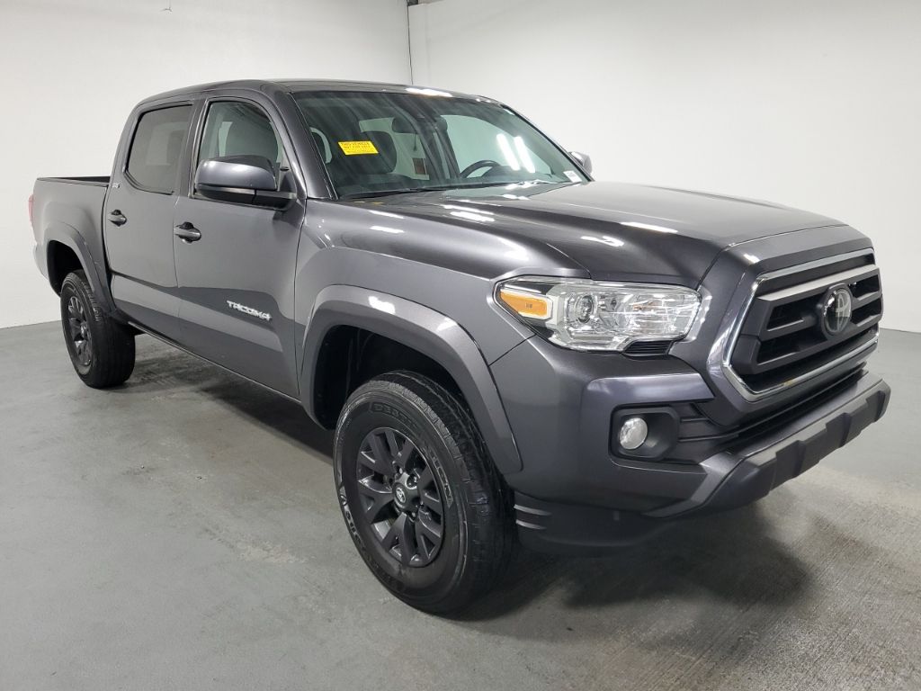 2021 Toyota Tacoma SR5 3