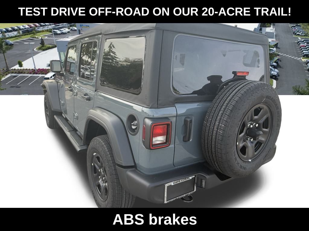 View vehicle photo 6