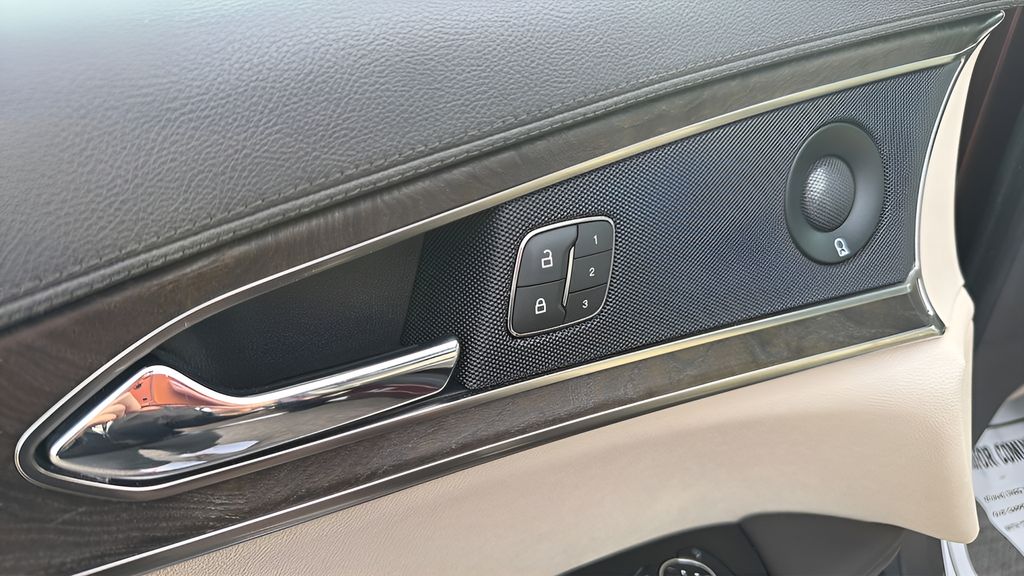 2020 Lincoln Nautilus