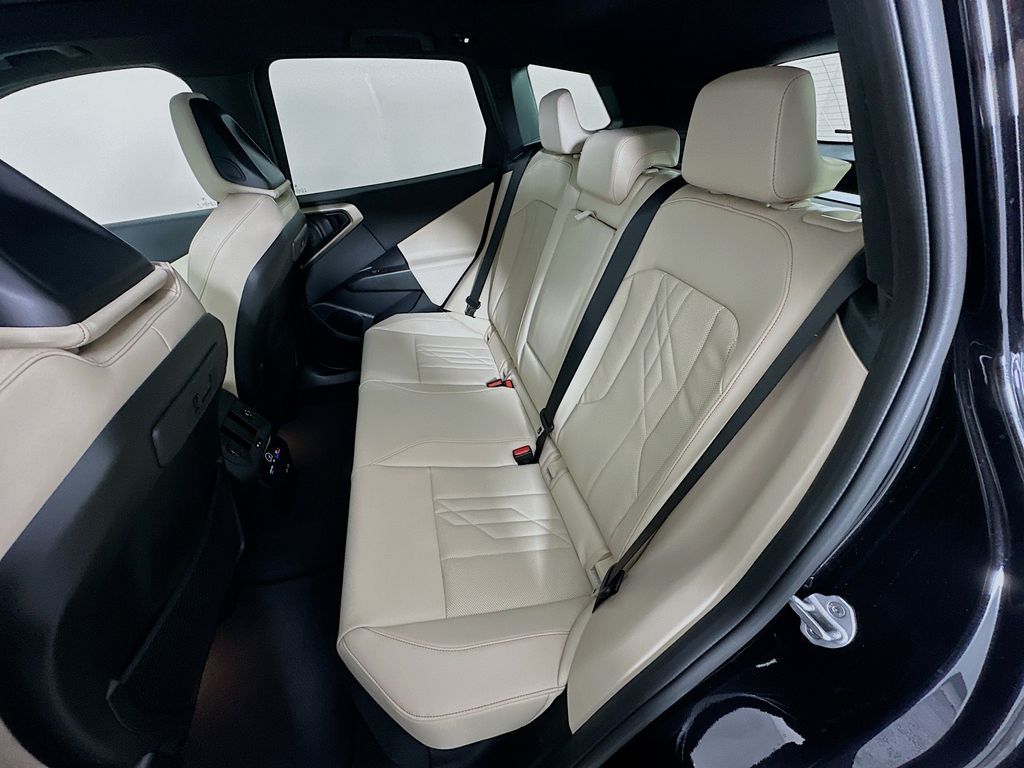 Thumbnail: 2025 BMW X3 - 17