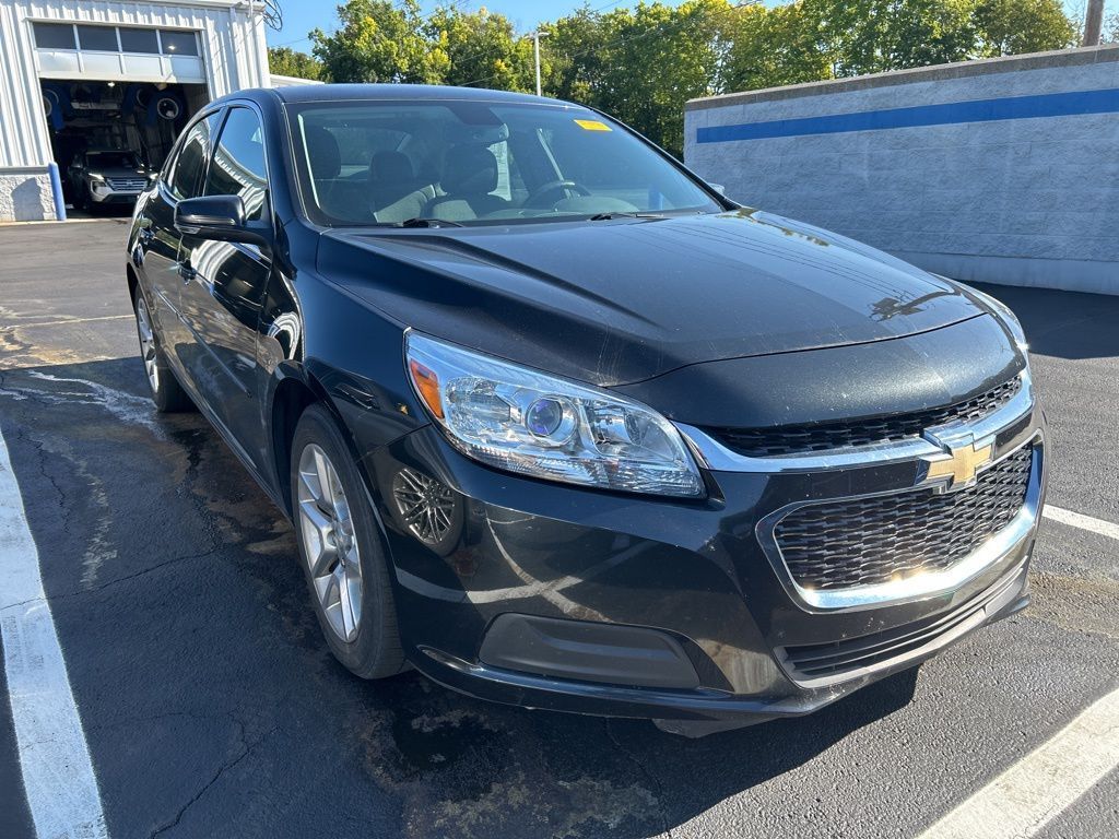 Thumbnail: 2014 Chevrolet Malibu - 4
