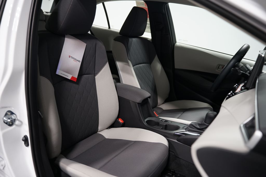 2025 Toyota Corolla LE 25