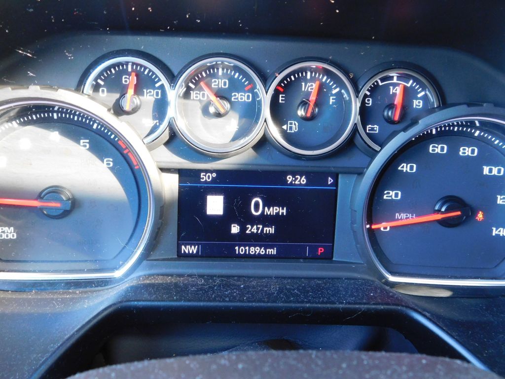 Thumbnail: 2021 Chevrolet Tahoe - 11