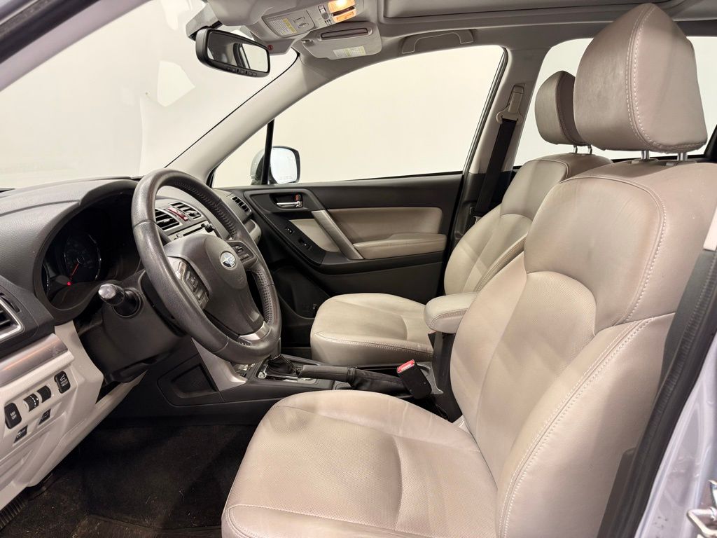 Thumbnail: 2016 Subaru Forester - 10