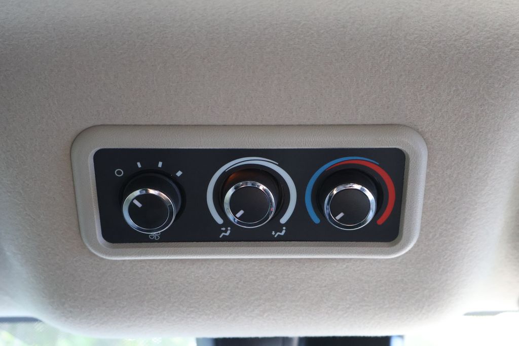 Thumbnail: 2024 Chevrolet Express - 25