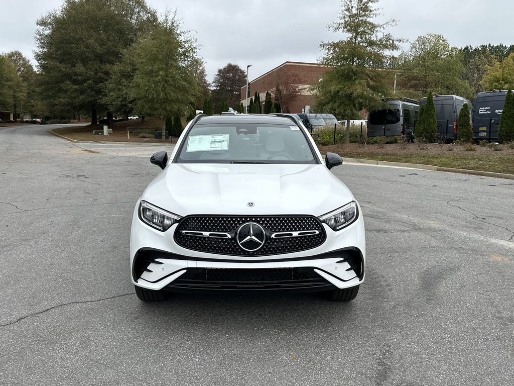 2025 Mercedes-Benz GLC GLC 300 3