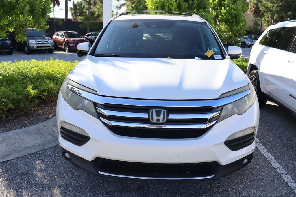 Thumbnail: 2017 Honda Pilot - 5