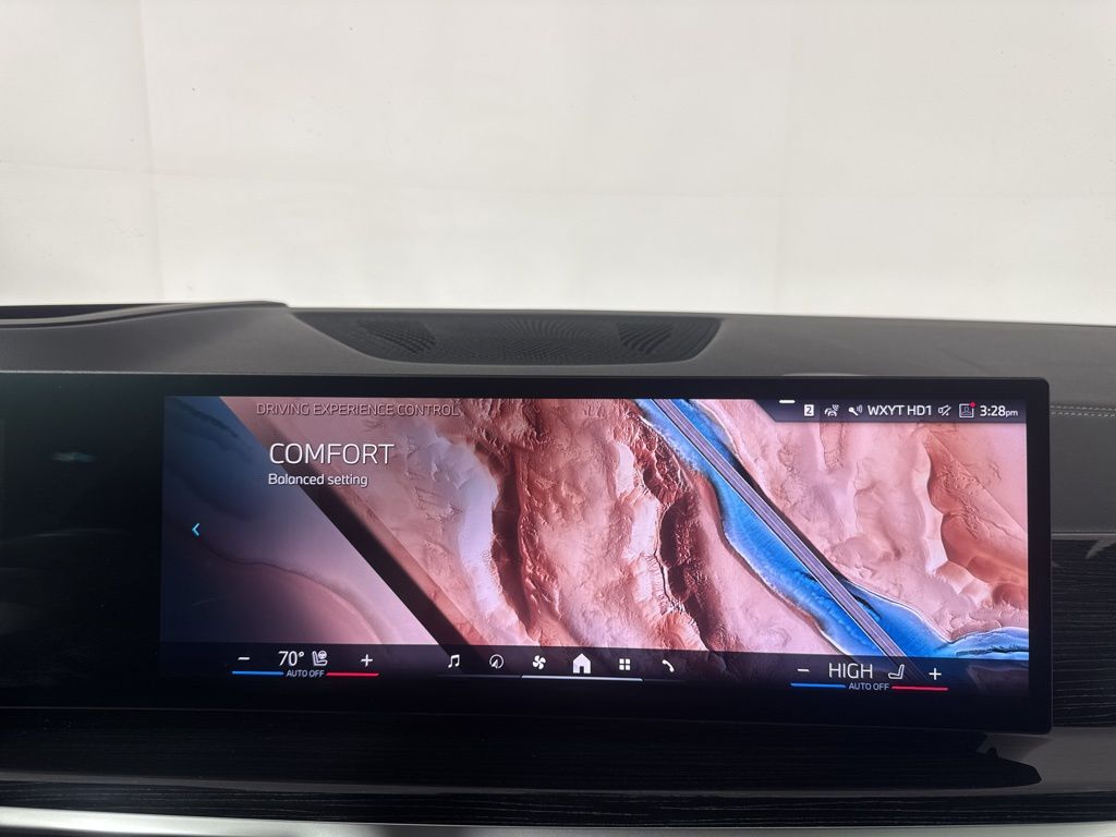 Thumbnail: 2024 BMW X5 - 23