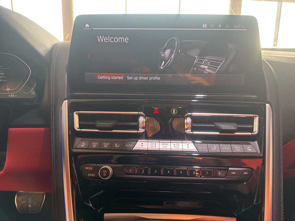 Thumbnail: 2024 BMW 8 Series - 20