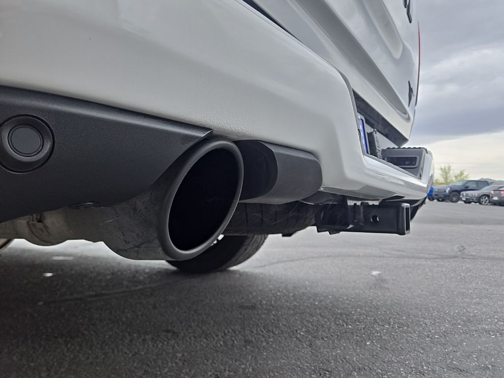 Used 2025 White Ram Big Horn/Lone Star image 70