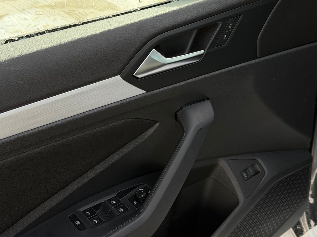 New 2026 Gray Volkswagen 1.5T S image 18